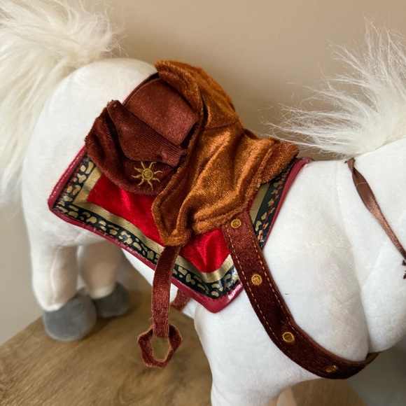 DISNEY STORE TANGLED RAPUNZEL Maximus Plush Horse - Picture 4 of 9